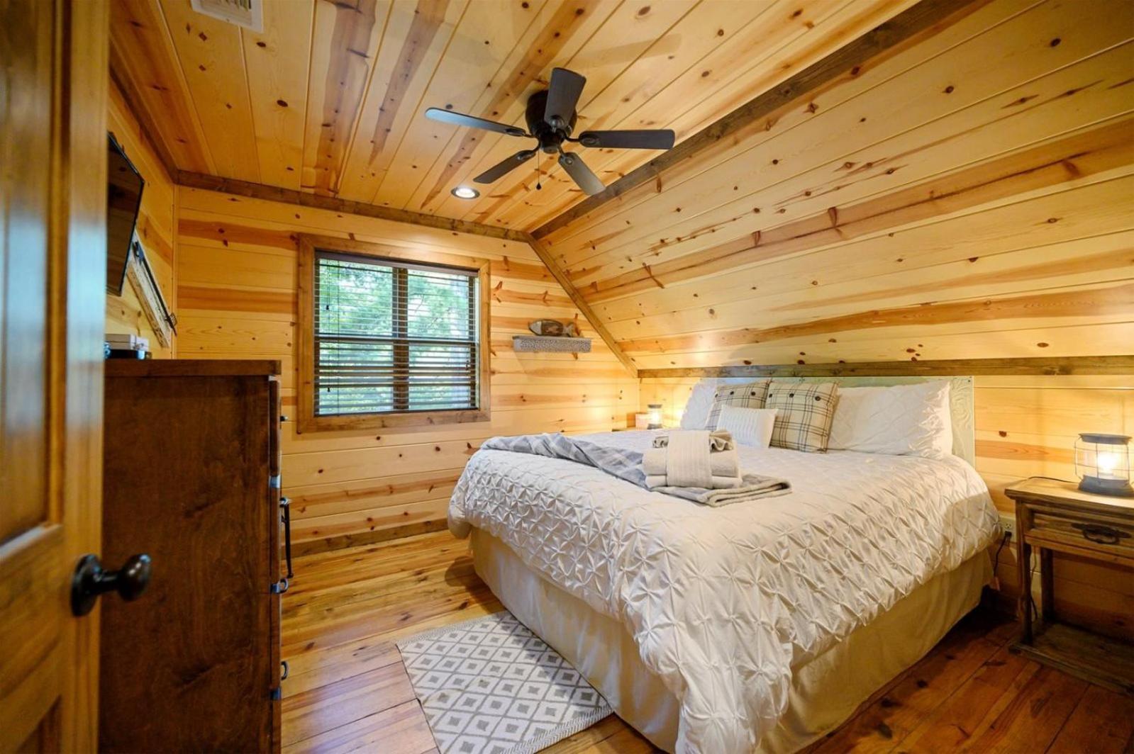Diamond In The Pines Villa Broken Bow Eksteriør billede