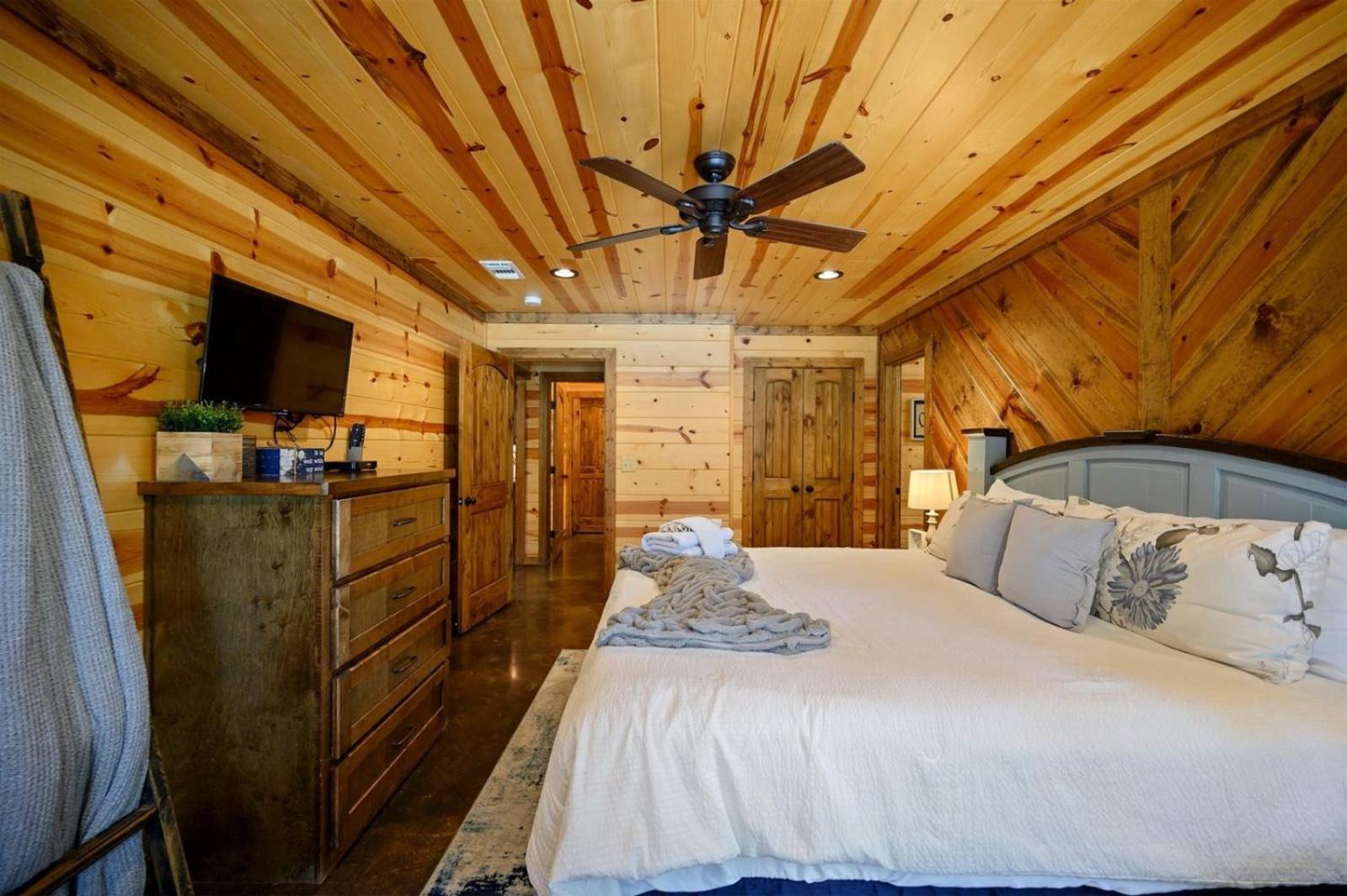 Diamond In The Pines Villa Broken Bow Eksteriør billede